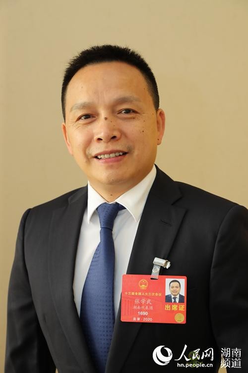 全國人大代表張學(xué)武:依靠科技創(chuàng)新賦能現(xiàn)代農(nóng)業(yè)高質(zhì)量發(fā)展