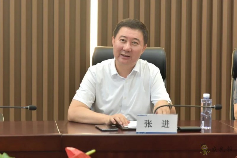 探索智慧植物工廠新模式——新松公司與中國(guó)農(nóng)業(yè)科學(xué)院都市農(nóng)業(yè)研究所簽署戰(zhàn)略合作協(xié)議