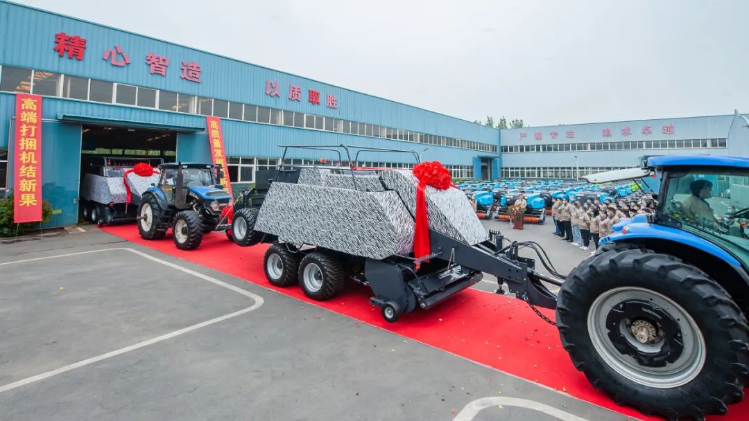 填補我國高端打捆機領域空白！大型高密度打捆機研制成功！