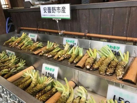 日本百年芥末農(nóng)場(chǎng)：精耕單品，專注美食，以靜制動(dòng)